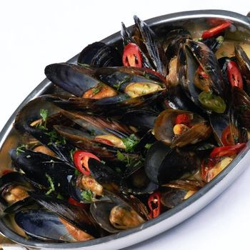 Cozze in salsa di pomodoro